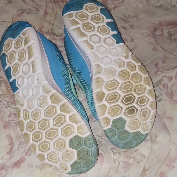 Nike womens running shoes 👟 - Picture 4 of 4